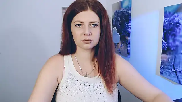 Lizzy Love online show from 10.03.25