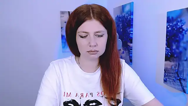 Lizzy Love online show from 10.20.25