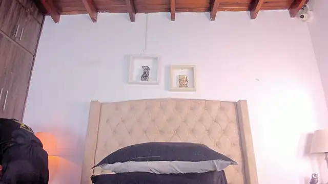 allisson m online show from 09.29.25