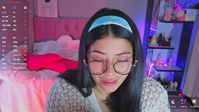 LoaLuxury online show from 02.09.26