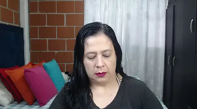 karlaton1977 online show from 01.14.25