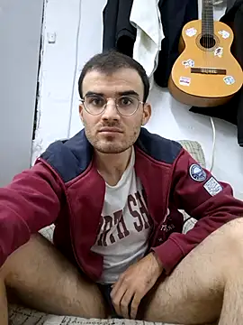 erikamavrik online show from 02.19.25