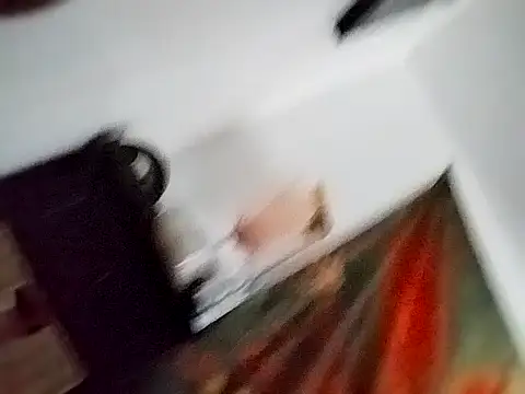 gurlnips online show from 09.22.25