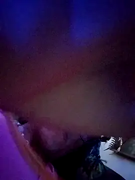 gurlnips online show from 09.25.25