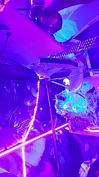 gurlnips online show from 03.27.26