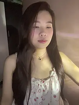 Snapshot of Bae1103 chatting on 04.10.26 Bae1103 online show from 04.10.26