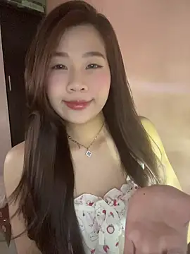 Snapshot of Bae1103 chatting on 04.11.26 Bae1103 online show from 04.11.26