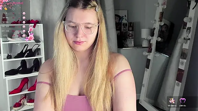 Rebecca Kelly online show from 02.16.26