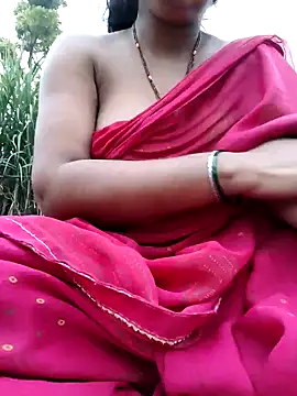 Cute Suhani online show from 10.22.25