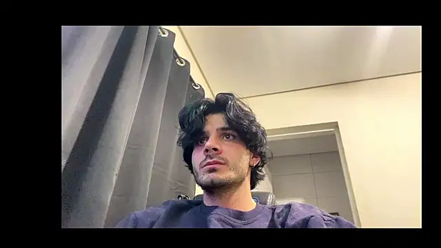 Snapshot of Lucasberga_ chatting on 06.28.26 Lucasberga online show from 06.28.26