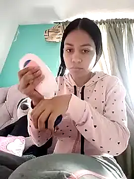 Tiphanydirty3 online show from 03.10.25