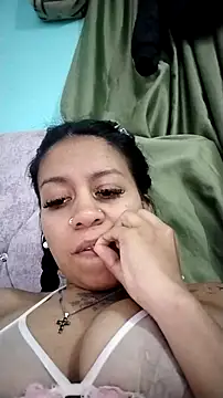 Tiphanydirty3 online show from 11.14.25