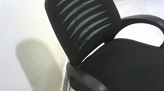 Snapshot of creamyjuices01 chatting on 02.25.25 creamyjuices01 online show from 02.25.25