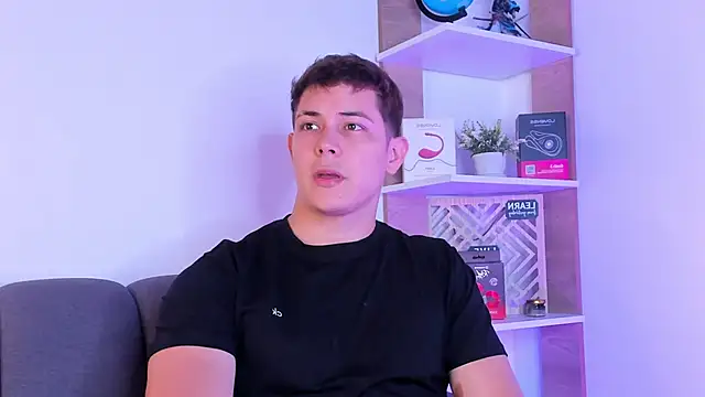 Alan hadid1 online show from 02.15.26