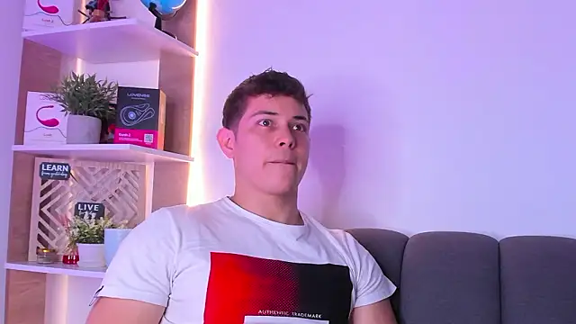 Alan hadid1 online show from 03.09.26