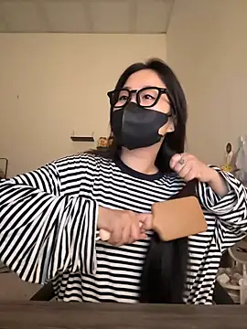 Jenni nana online show from 10.06.25