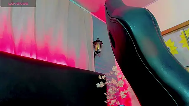 Snapshot of Nikita_Gers chatting on 01.17.25 Nikita Gers online show from 01.17.25