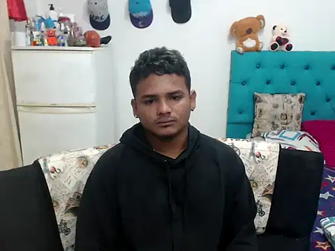 Boycuriousxxx online show from 02.24.25