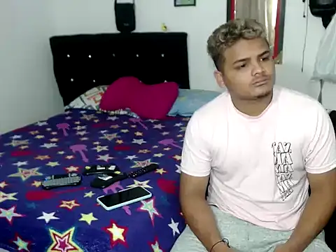 Boycuriousxxx online show from 09.30.25