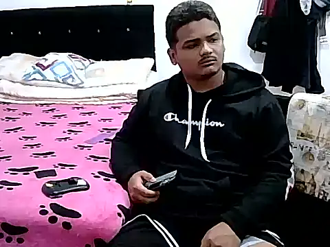 Boycuriousxxx online show from 12.14.25