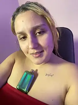 saray gomez22 online show from 11.14.25