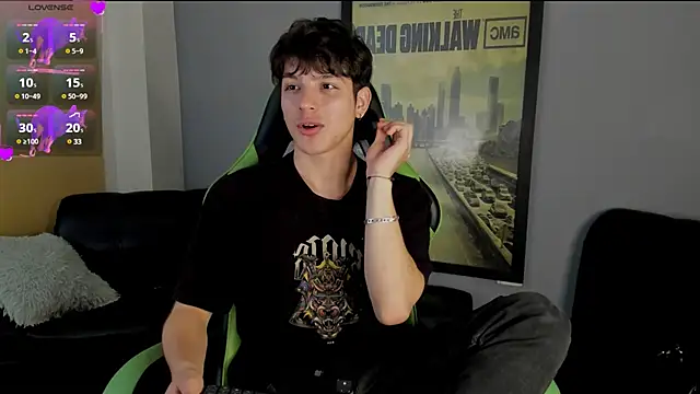 Snapshot of bravoboreal chatting on 12.09.24 bravoboreal online show from 12.09.24