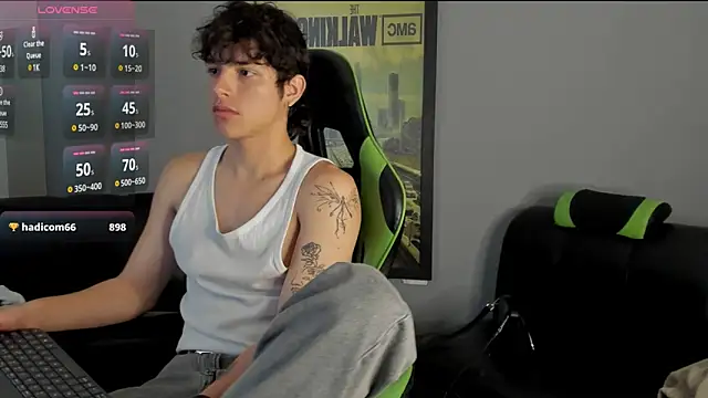 Snapshot of bravoboreal chatting on 01.17.25 bravoboreal online show from 01.17.25