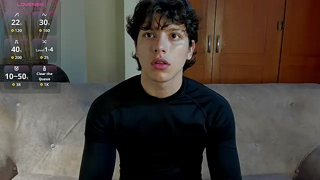 Snapshot of bravoboreal chatting on 09.26.25 bravoboreal online show from 09.26.25