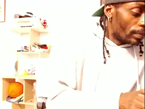 phillip-hot online show from 01.10.25