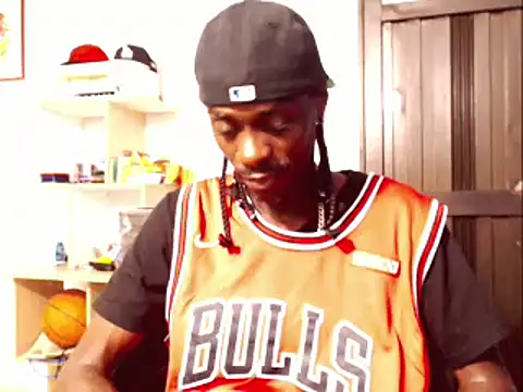 phillip-hot online show from 01.28.25