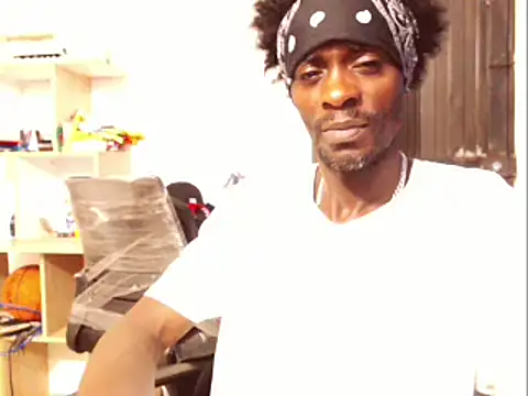 phillip-hot online show from 01.30.25