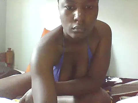 Snapshot of QUEEN_LAYLA chatting on 06.18.26 QUEEN LAYLA online show from 06.18.26