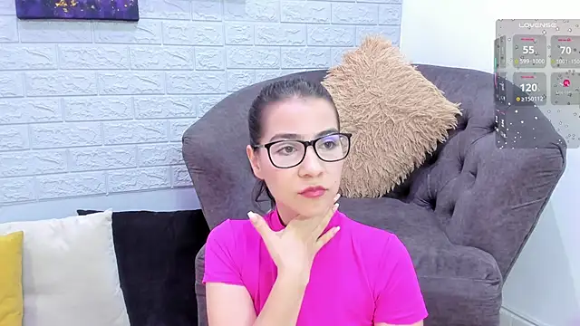 Snapshot of Miranda_doll_ chatting on 11.11.25 Miranda doll online show from 11.11.25