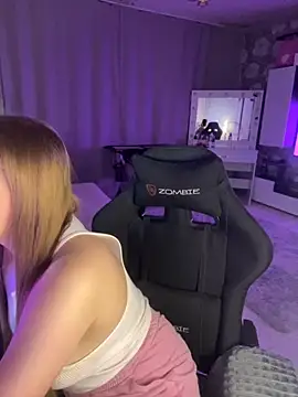 Snapshot of Lexi_noah chatting on 11.05.25 Lexi noah online show from 11.05.25