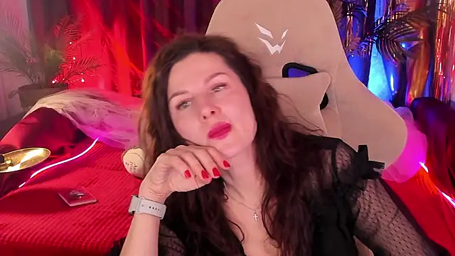 April o Nill online show from 02.11.26