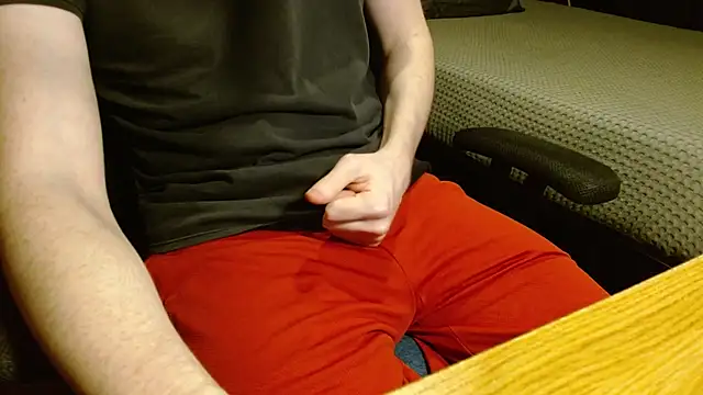 Snapshot of readytocome90 chatting on 07.04.26 readytocome90 online show from 07.04.26