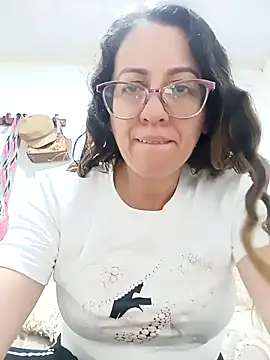 Snapshot of miss_hanna07 chatting on 04.08.26 miss hanna07 online show from 04.08.26