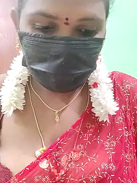 Snapshot of malliga98 chatting on 11.03.25 malliga98 online show from 11.03.25