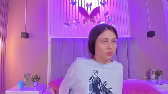 Snapshot of diosa_cristal chatting on 11.09.25 diosa cristal online show from 11.09.25