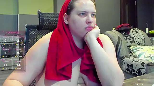 Snapshot of 1lindsey1 chatting on 10.29.25 1lindsey1 online show from 10.29.25