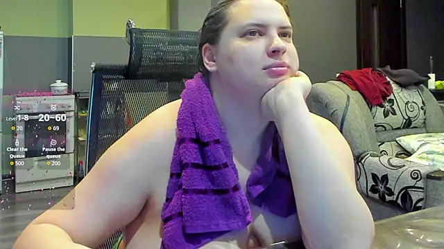 Snapshot of 1lindsey1 chatting on 11.05.25 1lindsey1 online show from 11.05.25