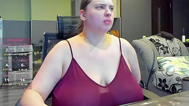 Snapshot of 1lindsey1 chatting on 11.12.25 1lindsey1 online show from 11.12.25