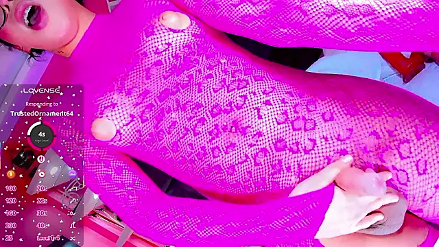 Saamanthaa11 online show from 03.27.26