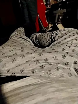 Snapshot of Nikart83 chatting on 02.26.26 Nikart83 online show from 02.26.26