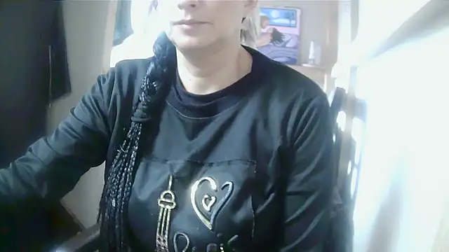 Snapshot of Jennys_room_77 chatting on 05.04.26 Jennys room 77 online show from 05.04.26