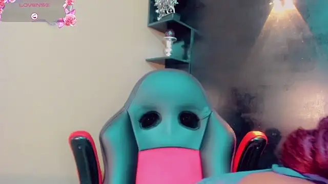 Kendall hornyy online show from 02.22.25