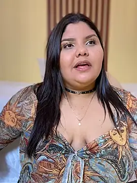  Shara Handal  online show from 12.08.24