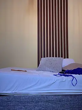  Shara Handal  online show from 12.27.24