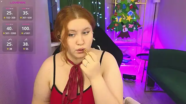 Snapshot of GeorginiaGrimes chatting on 01.04.25 GeorginiaGrimes online show from 01.04.25