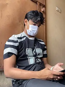 Snapshot of sonalsanskar chatting on 10.29.25 sonalsanskar online show from 10.29.25